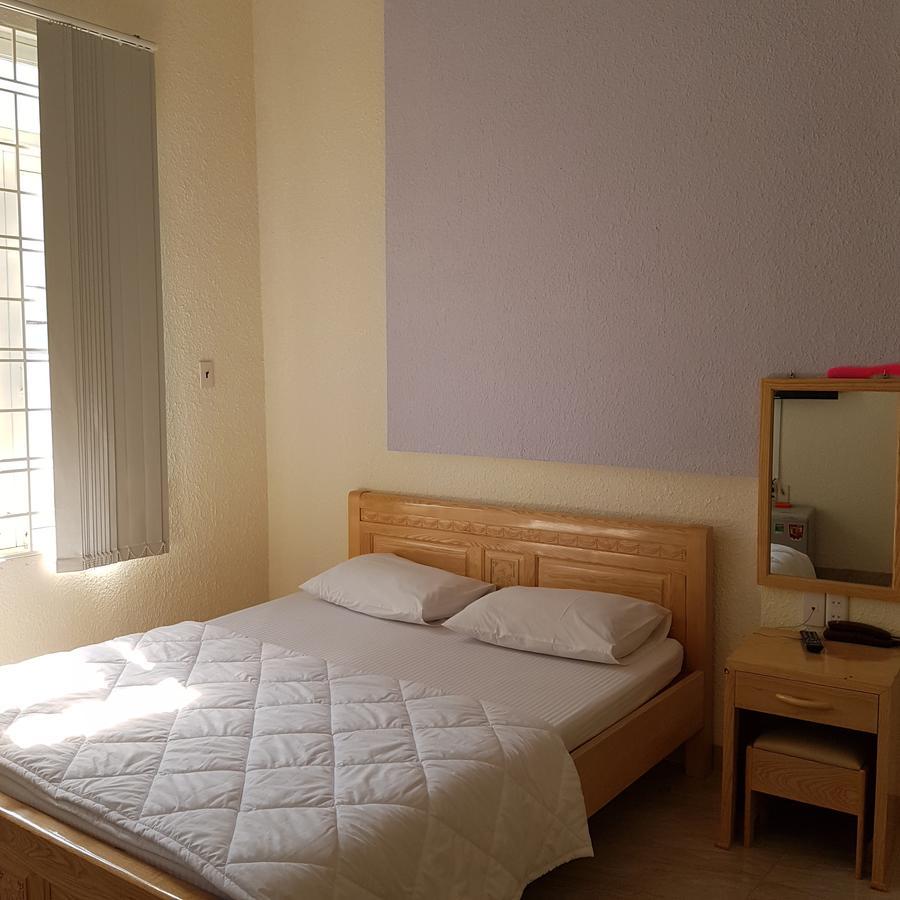 Bac Huong Hotel Kon Tum Eksteriør billede