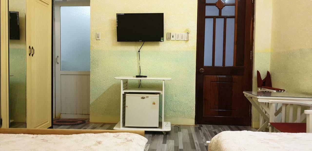 Bac Huong Hotel Kon Tum Eksteriør billede