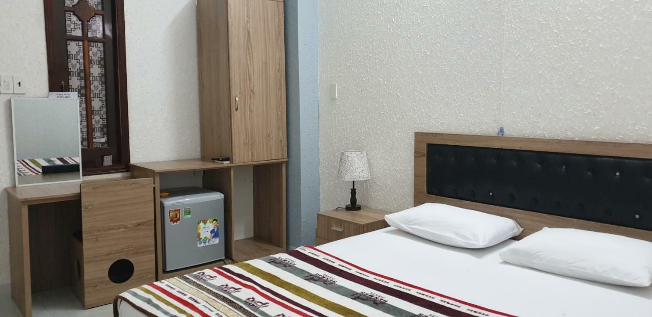 Bac Huong Hotel Kon Tum Eksteriør billede
